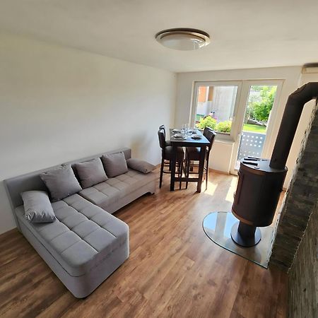 Apartamento Charming Bella Hideout - Adults Only Jesenice Exterior foto